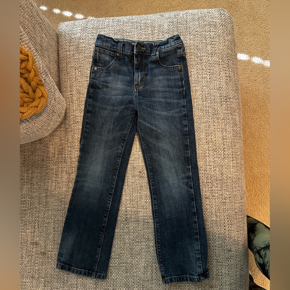 Youth boys wrangler slim fit. Size 7